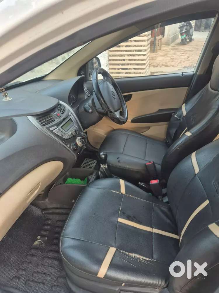 Hyundai Eon Magna 2013