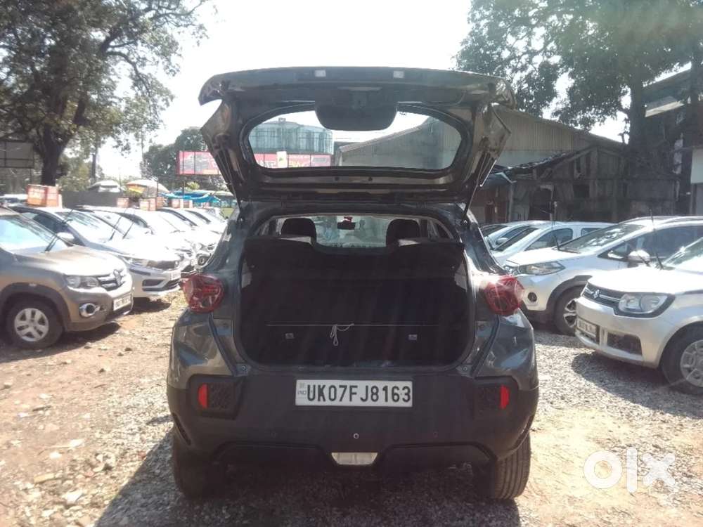 Tata Punch Pure, 2023, Petrol