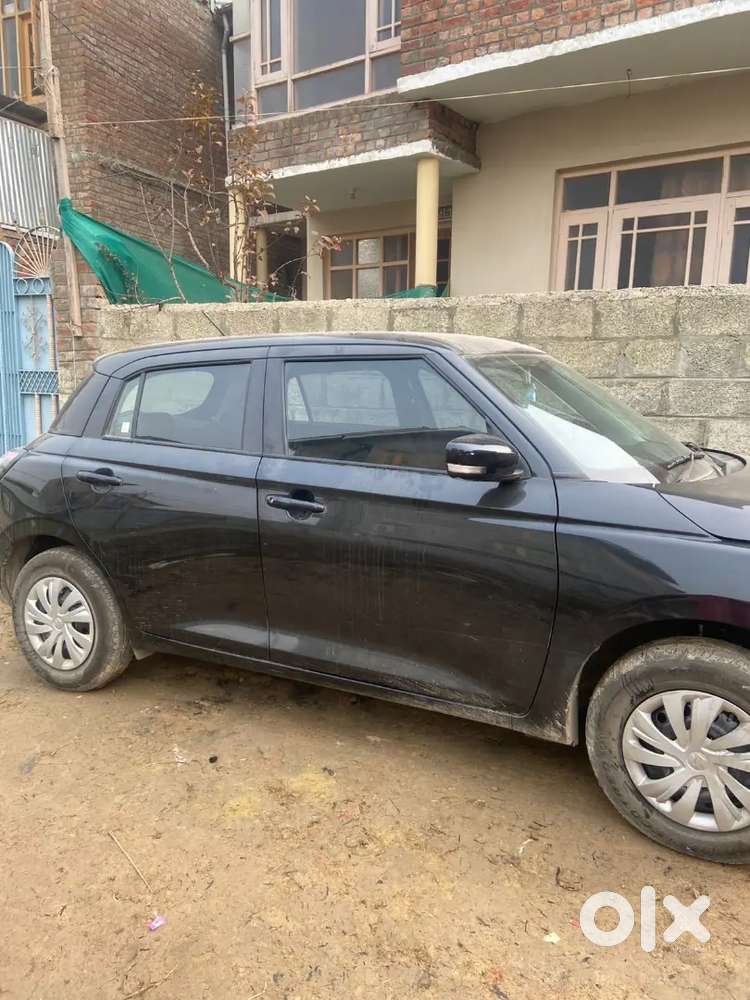 I Want To Sell My Swift Black Colour Car