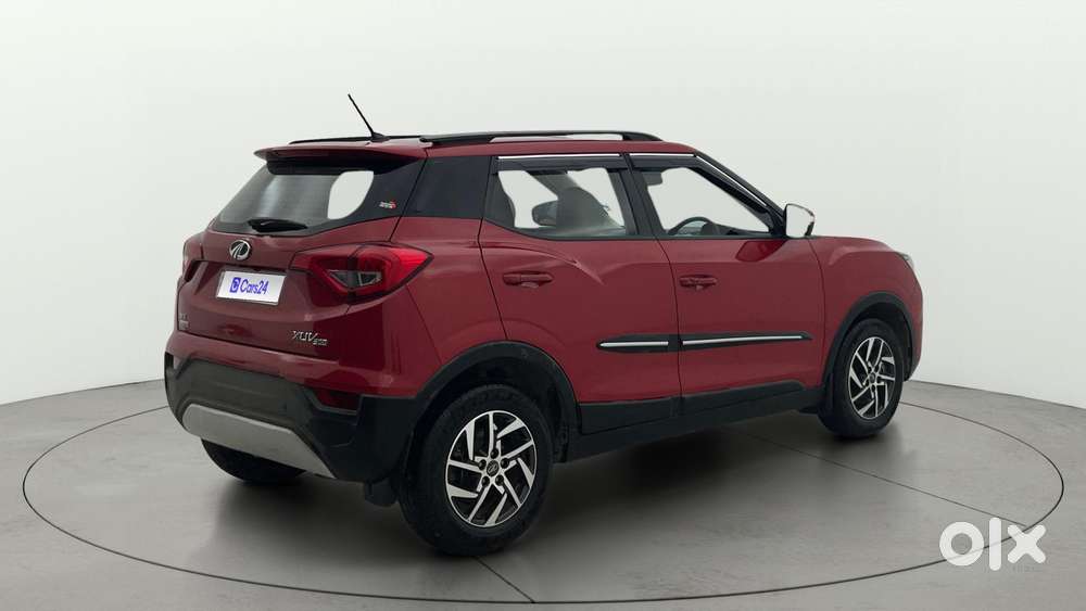 Mahindra XUV300 1.2 W8 (O) AMT Petrol, 2022, Petrol