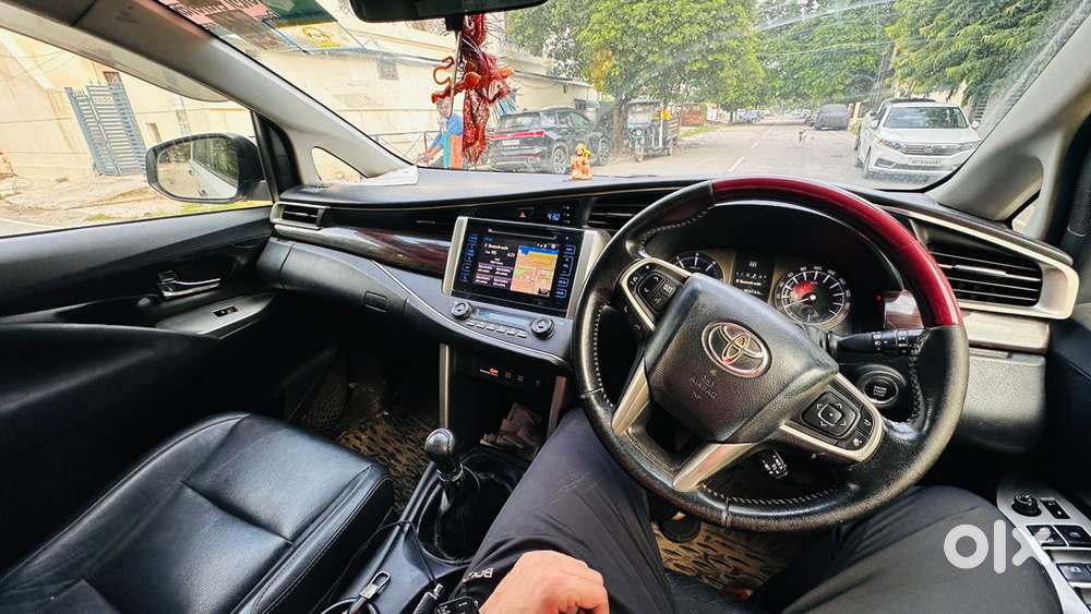 Toyota Innova Crysta Top Model Manual