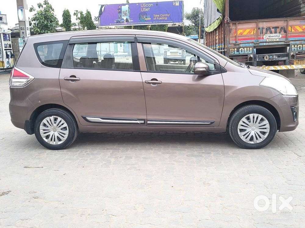 Maruti Suzuki Ertiga Vxi Abs, 2014, Petrol