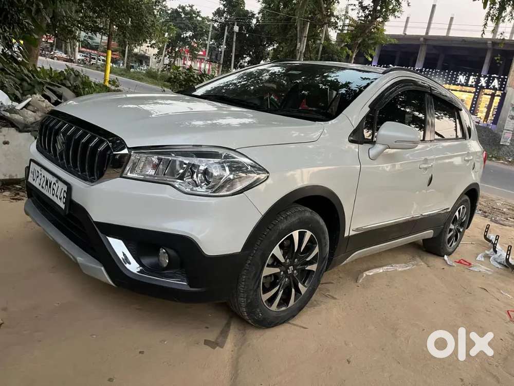 Car Main Koi Kami Nhi Hai First Party Insurance Bhi Hai