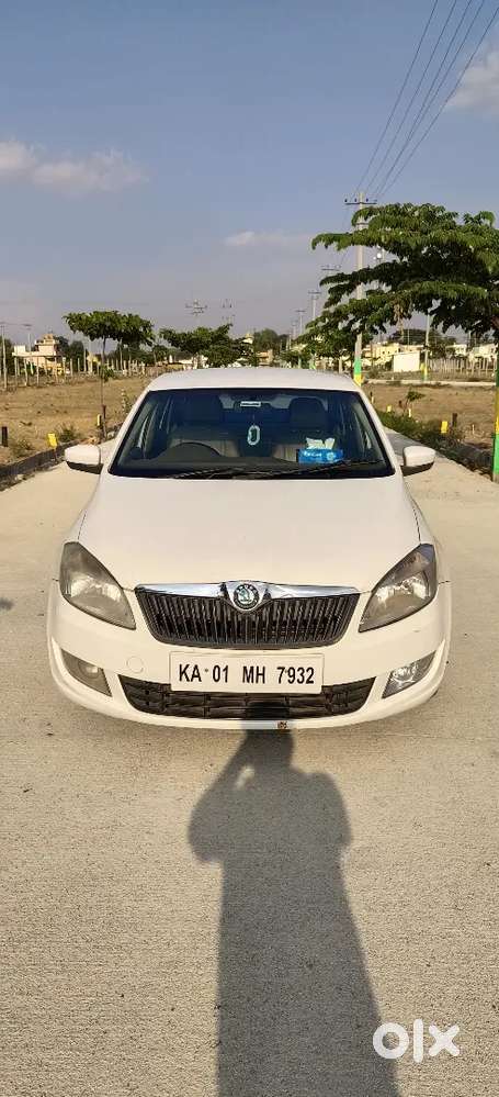 Skoda Rapid Ambition 2012 Diesel Manual Fc Runing 2nd Owner
