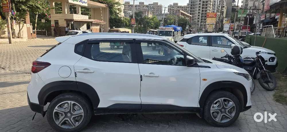 Nissan Magnite 1.0 Xe 2024 With Loan