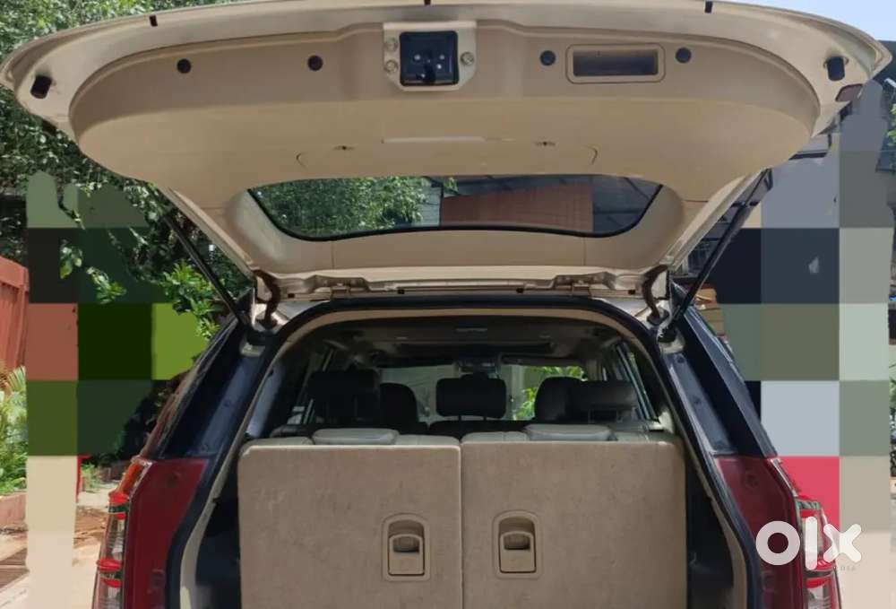 Mahindra Xuv500  Automatic 2017 Diesel 56000 Km Driven