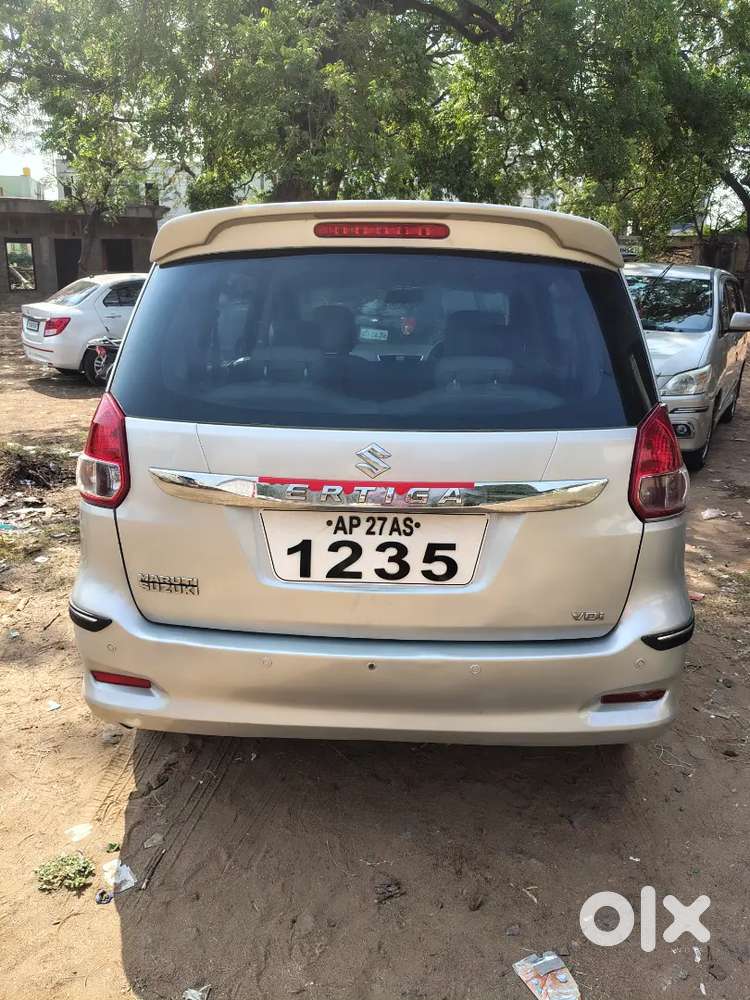 Maruti Suzuki Ertiga 2017 Diesel 152000 Km Driven