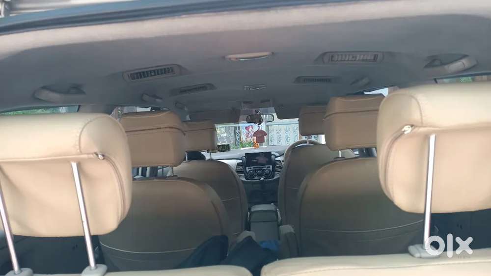 Toyota Innova 2012 Diesel Well Maintained