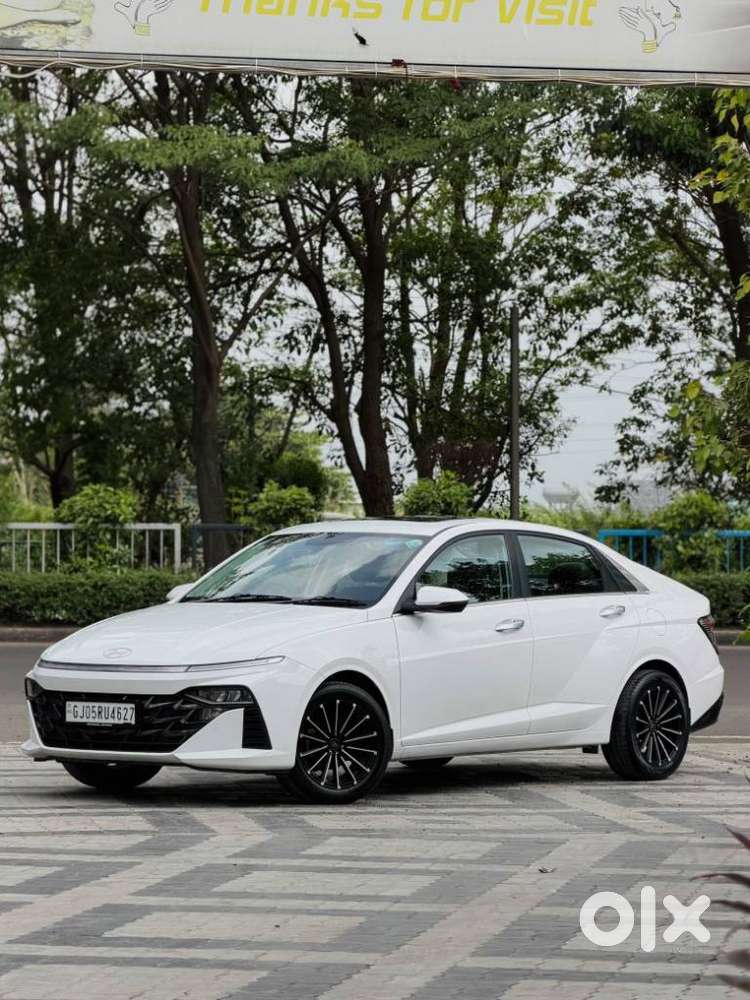 Hyundai Verna 1.5 Sx Petrol Mt, 2023, Petrol