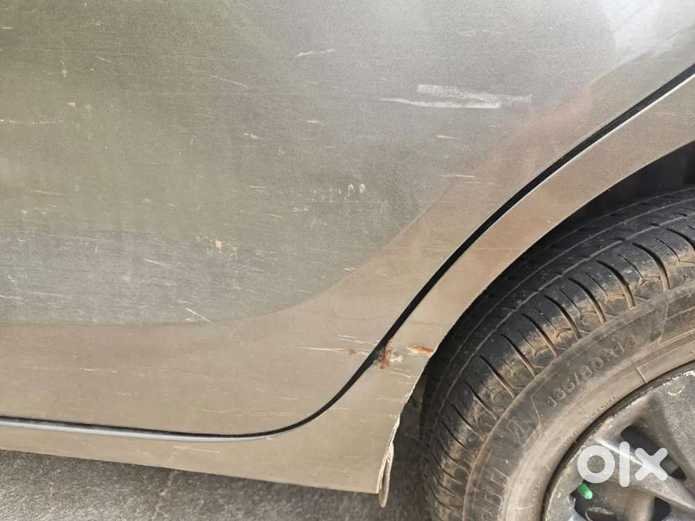 Maruti Suzuki Swift Lxi 2019