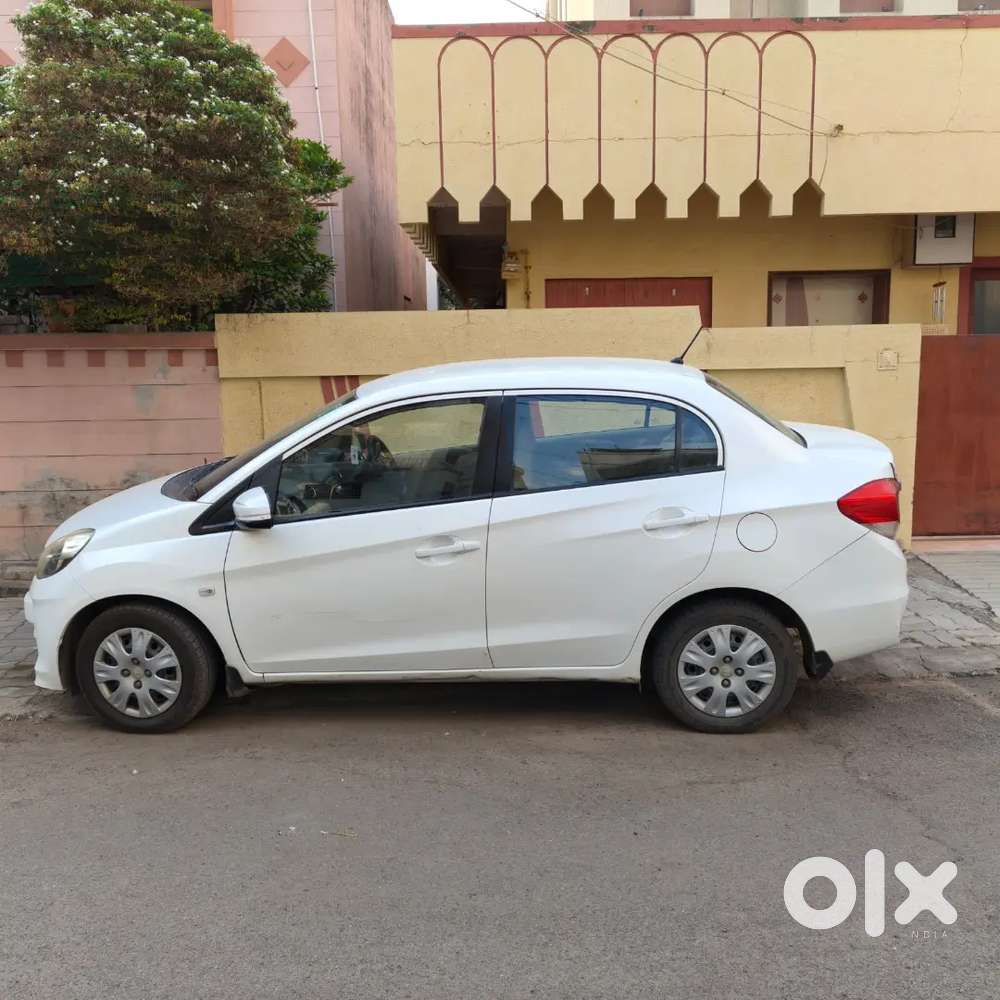 Honda Amaze, Well Maintained With Full Insurance