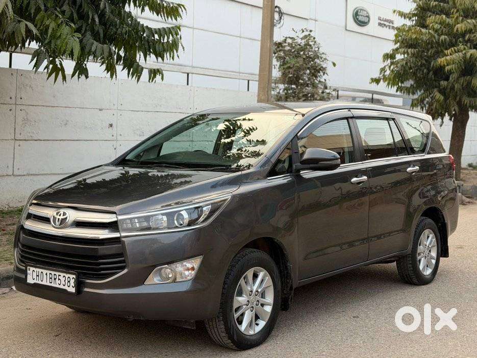 Toyota Innova Crysta 2.4 V 7 Str, 2018, Diesel