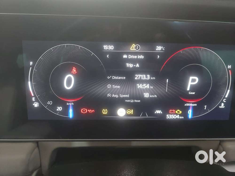 Mahindra Xuv700 2.2 Ax 7 Diesel At Luxury Pack Str, 2023, Diesel