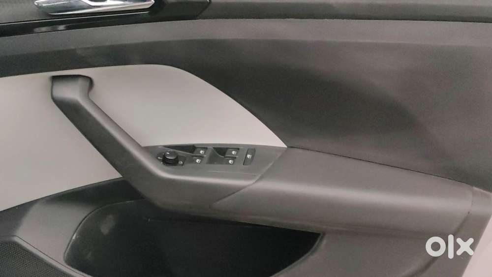 Skoda Kushaq Style 1.0l Tsi At, 2022, Petrol