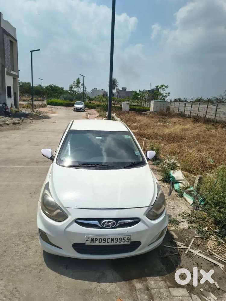 Hyundai Verna 2013 Diesel 800000 Km Driven