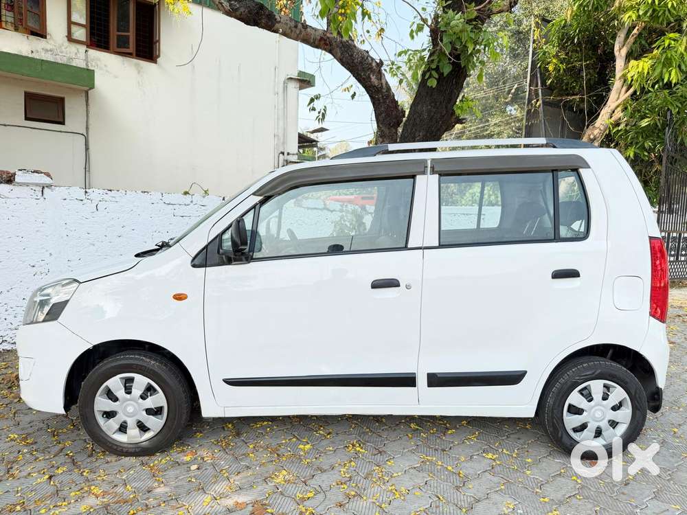 Maruti Suzuki Wagon R Lxi Bs Iv, 2013, Petrol