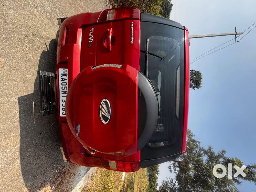 Mahindra Tuv300 T8 Automatic