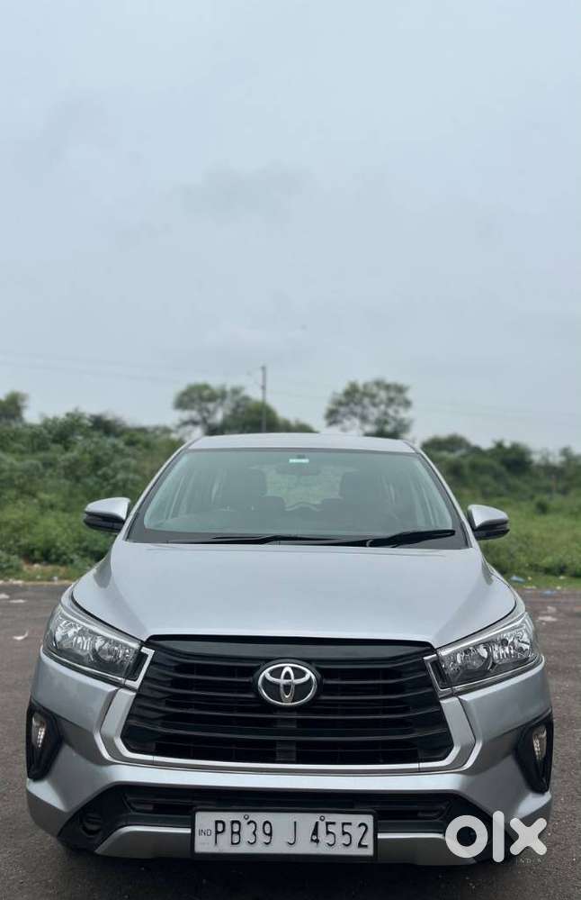 Toyota Innova Crysta 2.8 Gx At, 2021, Diesel