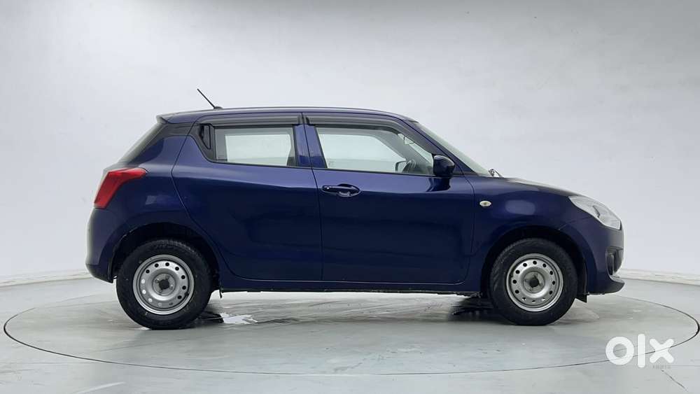 Maruti Suzuki Swift 1.3 Lxi, 2020, Petrol