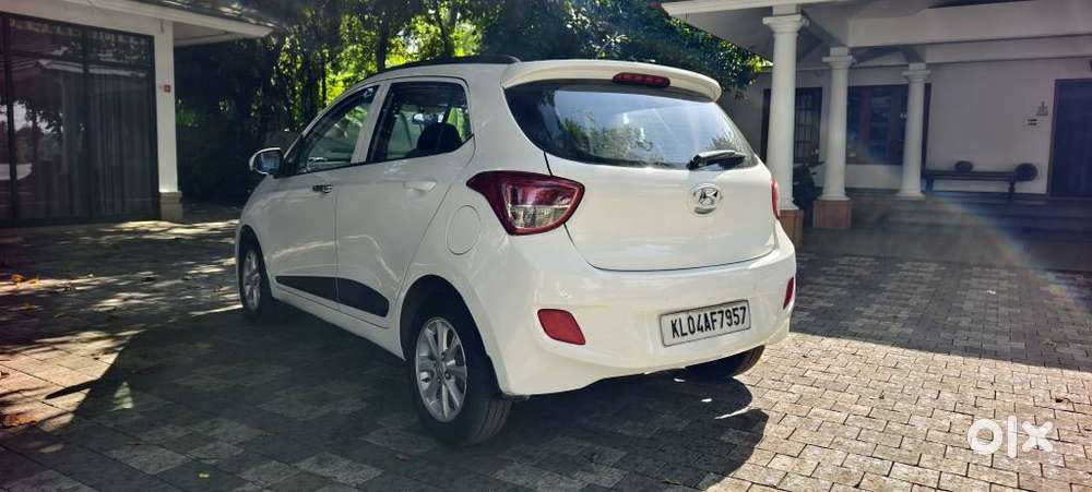 Hyundai Grand I10 1.2 Kappa Asta At Vtvt, 2014, Petrol