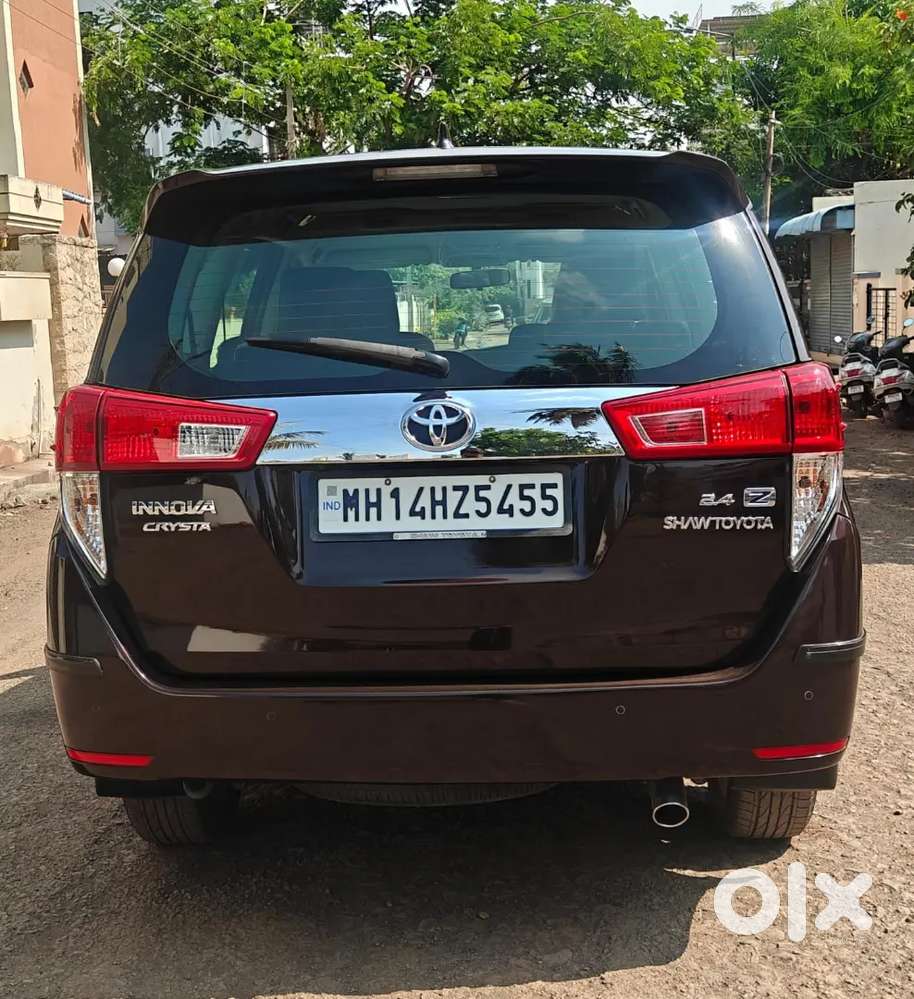 Toyota Innova Crysta 2020 Diesel Well Maintained