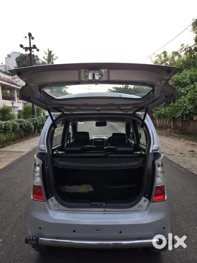 Maruti Suzuki Stingray 2015 Petrol Well Maintained