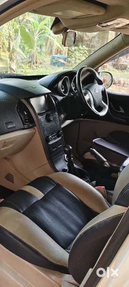 Xuv500w10, Sunroofmodel.two Keys,