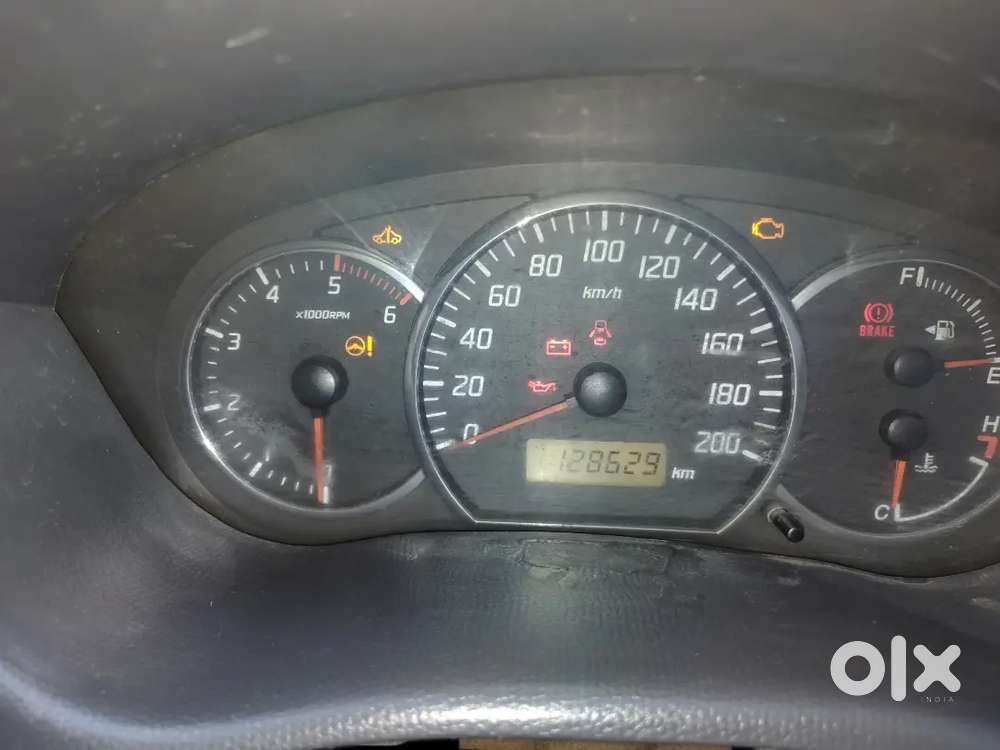 Maruti Suzuki Swift Dzire 2011 Diesel 128685 Km Driven