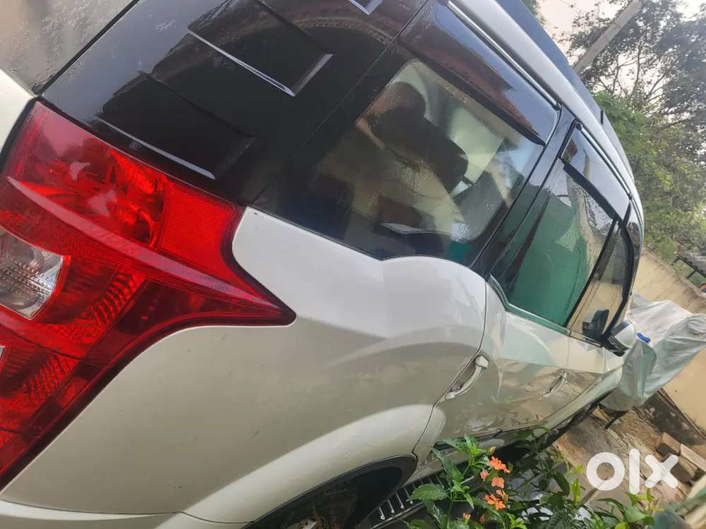 Mahindra Xuv500 2016