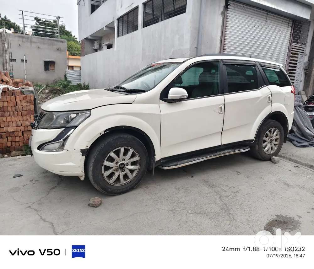Mahindra Xuv500 2.2 W10 2017