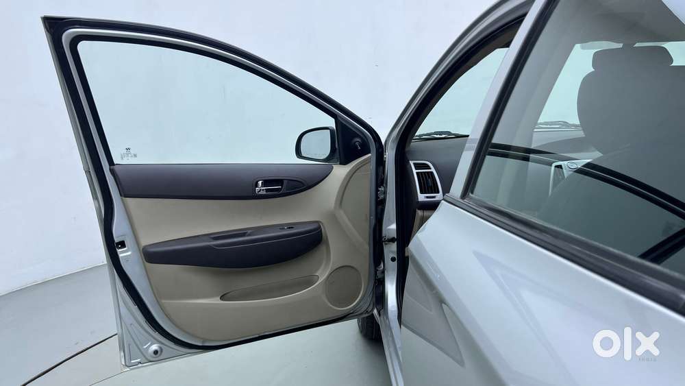 Hyundai I20 Magna, 2012, Petrol