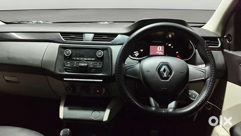Renault Triber Rxl, 2021, Petrol