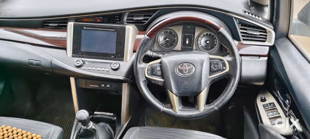 Toyota Innova Crysta 2.4 V 8 Str, 2018, Diesel
