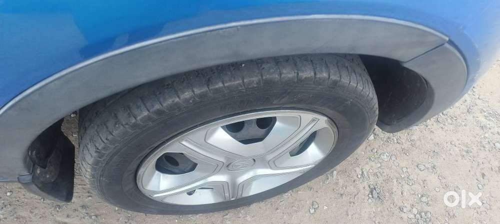 Tata Nexon 1.2 Revotron Xm (s), 2018, Diesel