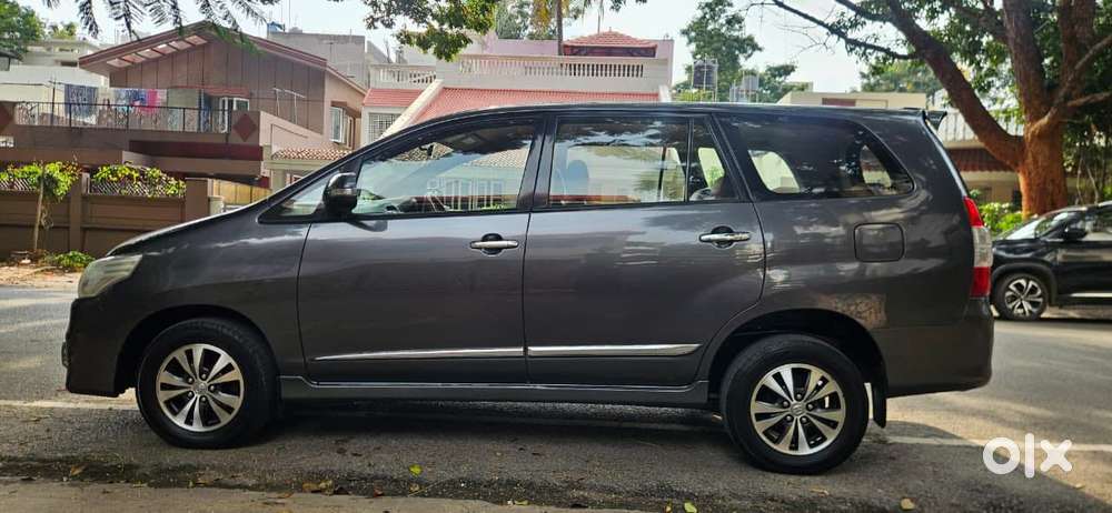 Toyota Innova 2.5 Vx 8 Str, 2015, Diesel