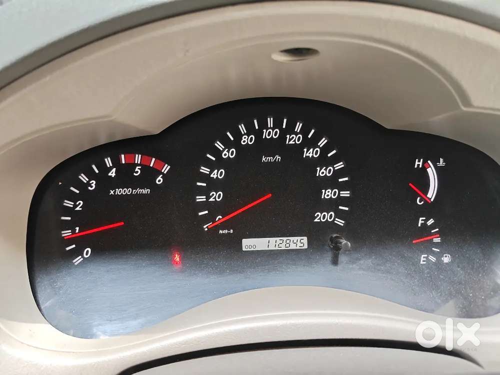 Innova For Sale With Good Condition 2011 Model 2nd Owner
