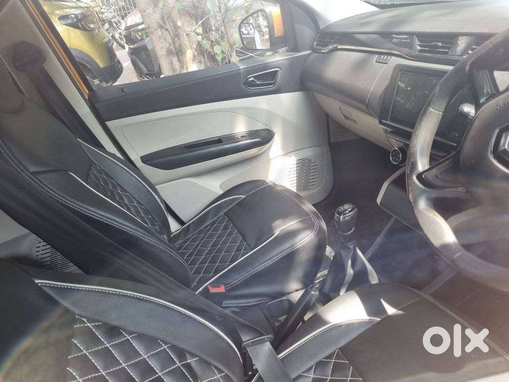 Renault Triber Rxt, 2020, Petrol