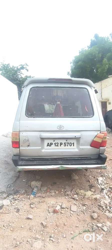 Toyota Qualis Rs Diesel 2004