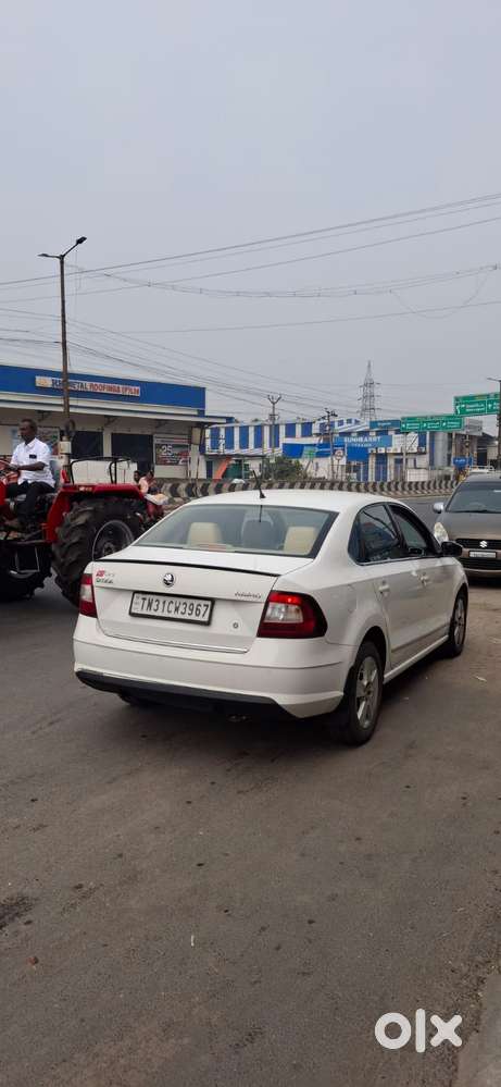 Skoda Rapid 2011-2013 1.6 Mpi Ambition, 2020, Petrol