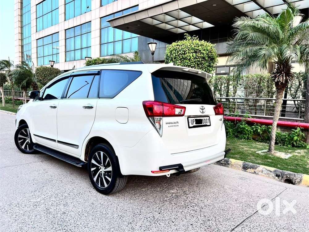 Toyota Innova Crysta 2022 Diesel Well Maintained