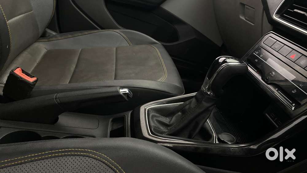 Skoda Kushaq Style 1.0l Tsi At, 2022, Petrol