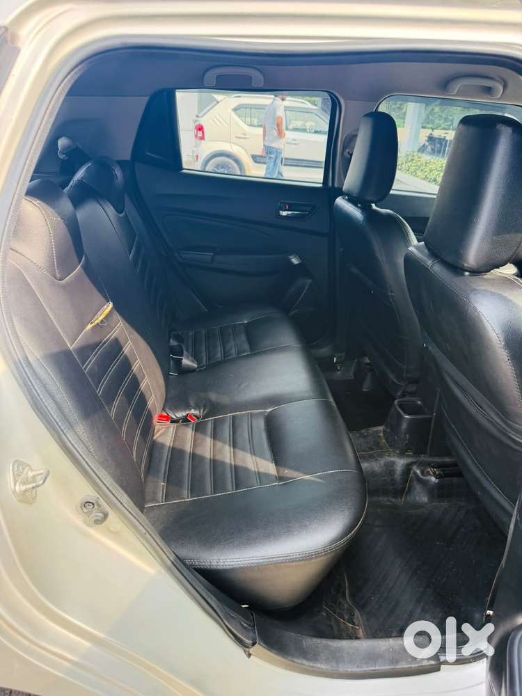 Maruti Suzuki Swift 1.2 Vxi (o), 2021, Petrol