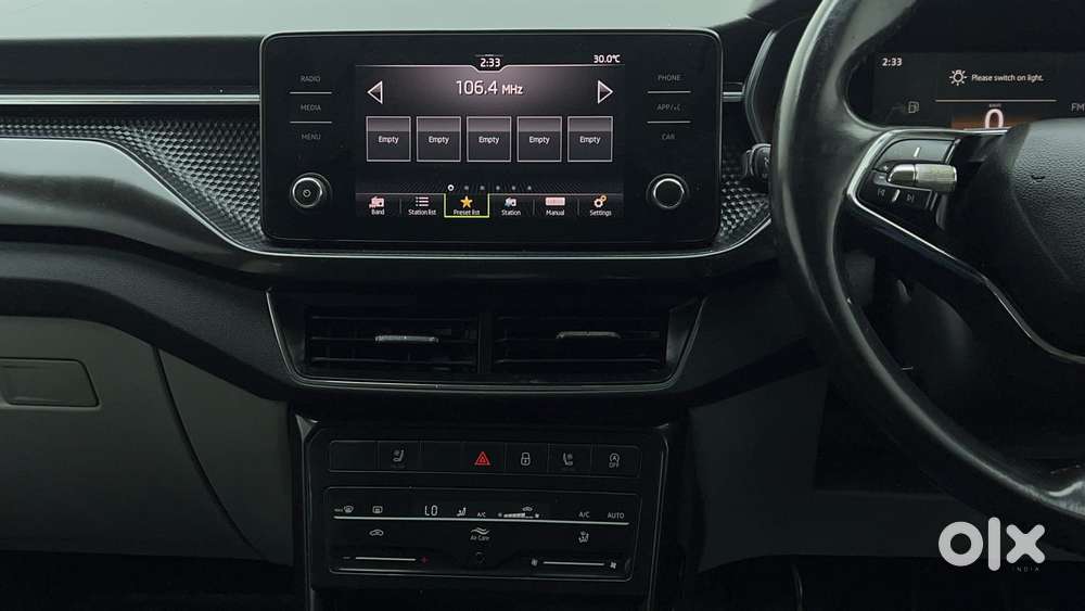 Skoda Kushaq 1.0 Tsi Style, 2022, Petrol