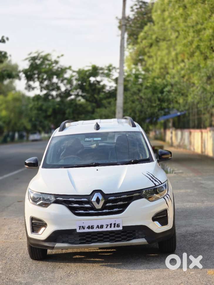 Renault Triber Rxz, 2022, Petrol