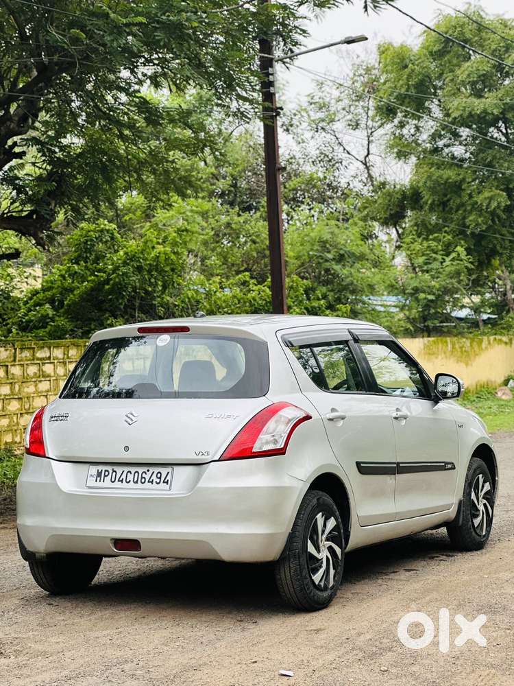 Maruti Suzuki Swift Vxi, 2016, Petrol