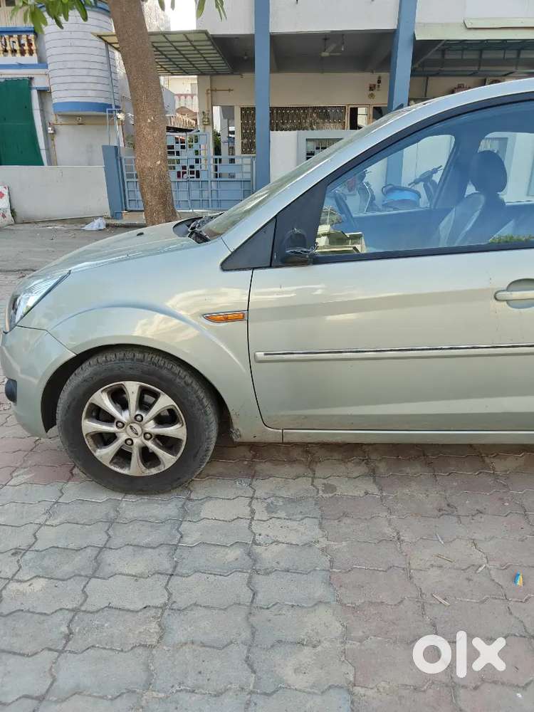 Ford Figo 2011 Diesel 128000 Km Driven