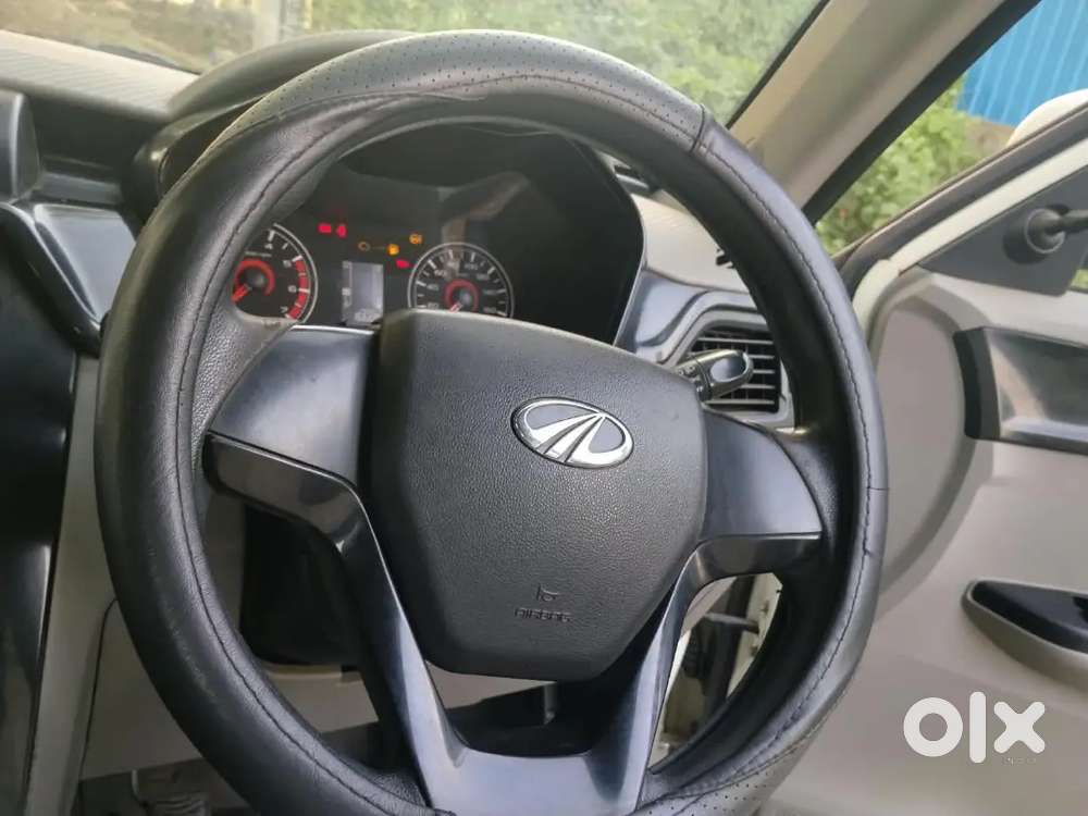 Kuv 100...high Millage..less Driven..360 Degree Cameras..dual Airbgs..