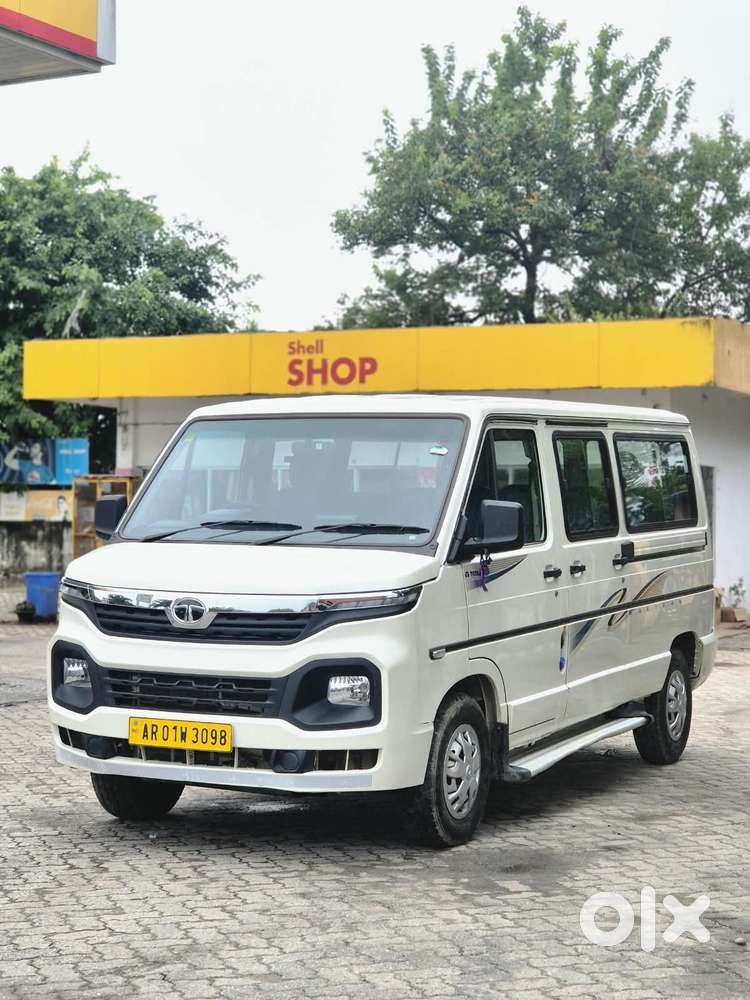 Tata Winger Luxury - Flat Roof (ac), 2026, Diesel