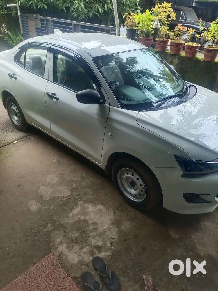 Dzire 2026 Brand New For Rent 1100 .reliable And Honest Driver Needed