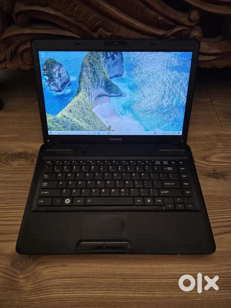 Fix price Laptop Toshiba satellite intel i5 ,4gb ram ,500 gb hdd